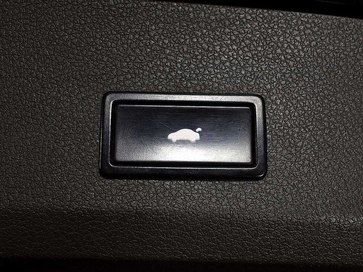 Audi Q7 с пробегом — 2007 год. Фото: #16