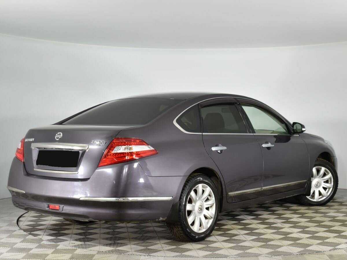 Nissan Teana с пробегом — 2011 год. Фото: #1