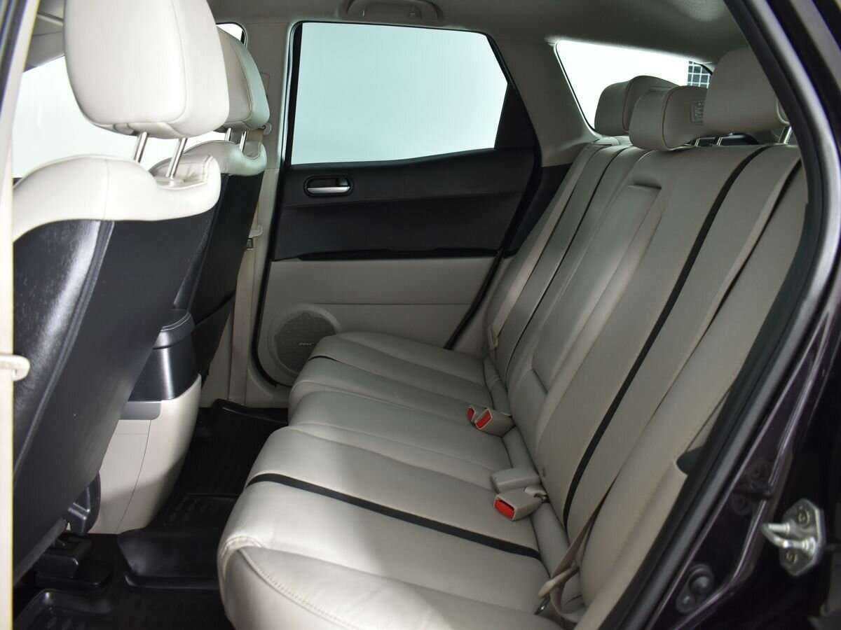 Mazda CX-7 с пробегом — 2008 год. Фото: #8