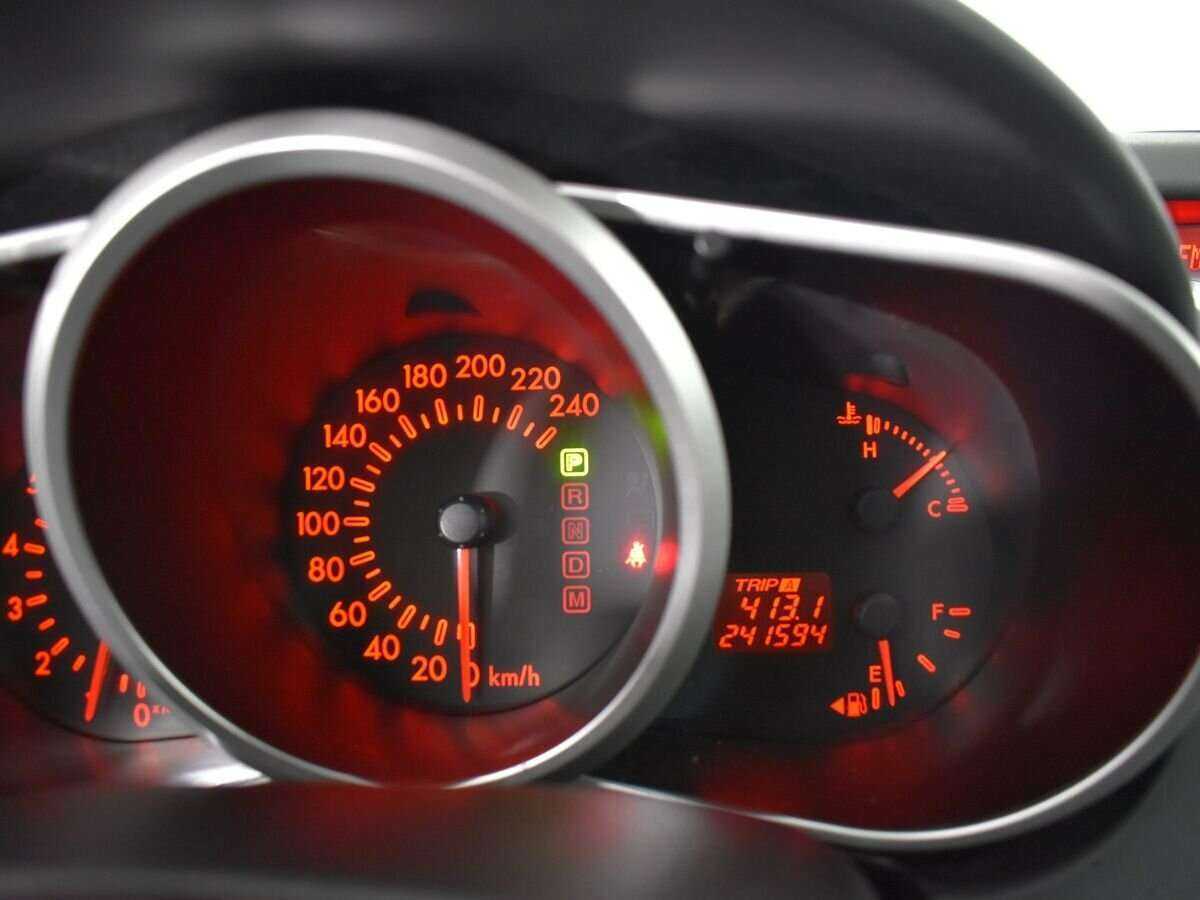 Mazda CX-7 с пробегом — 2008 год. Фото: #10