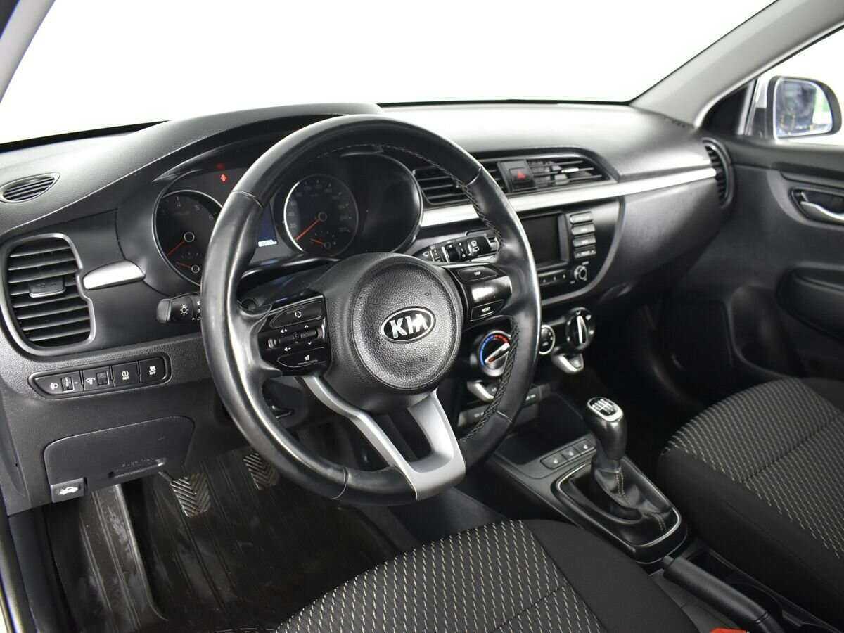 Kia Rio с пробегом — 2019 год. Фото: #5