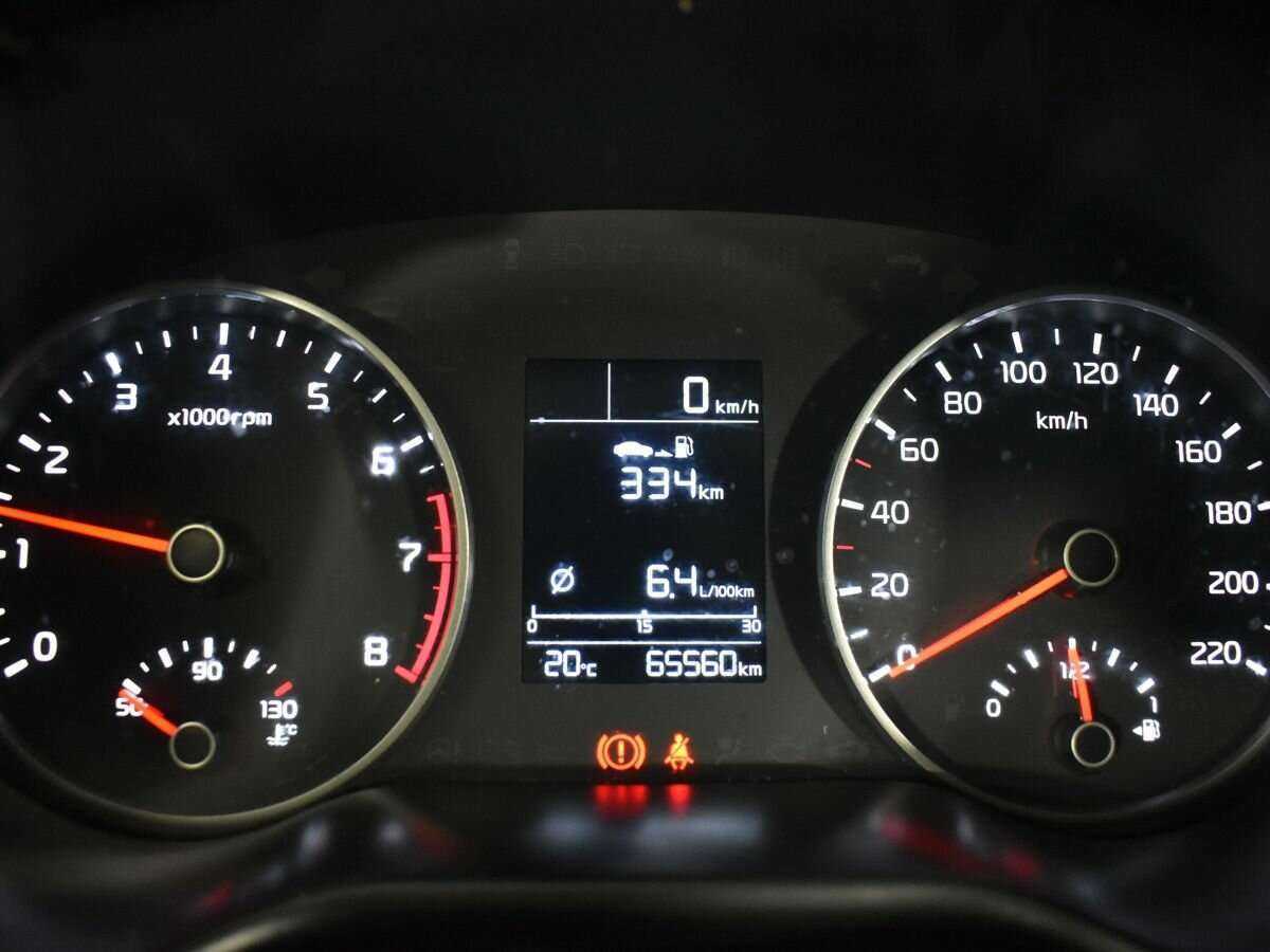 Kia Rio с пробегом — 2019 год. Фото: #9