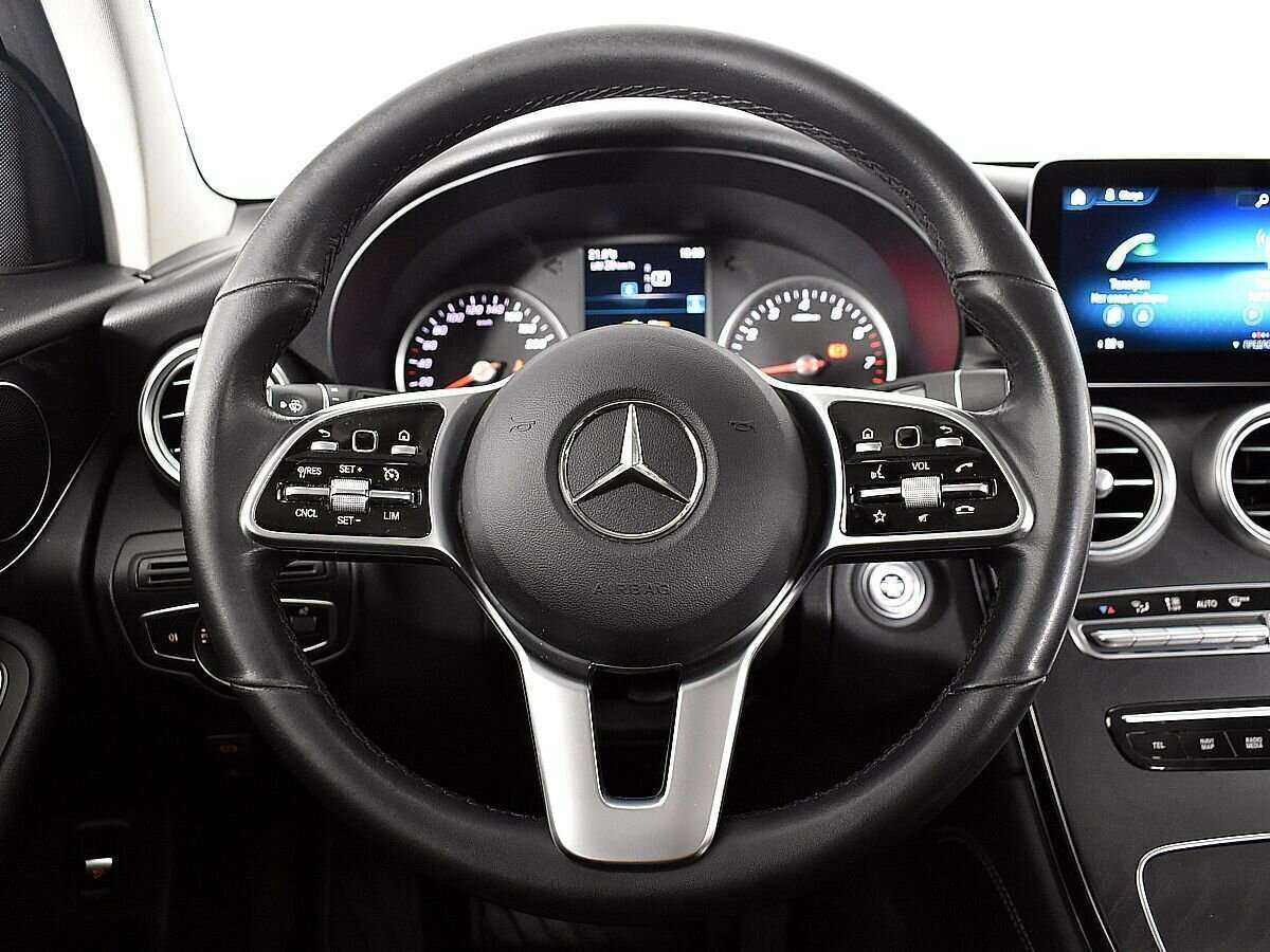 Mercedes-Benz GLC с пробегом — 2019 год. Фото: #10