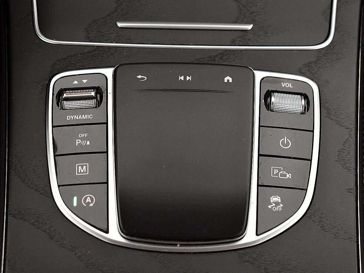 Mercedes-Benz GLC с пробегом — 2019 год. Фото: #13