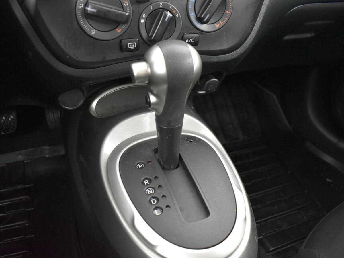 Nissan Juke с пробегом — 2015 год. Фото: #12