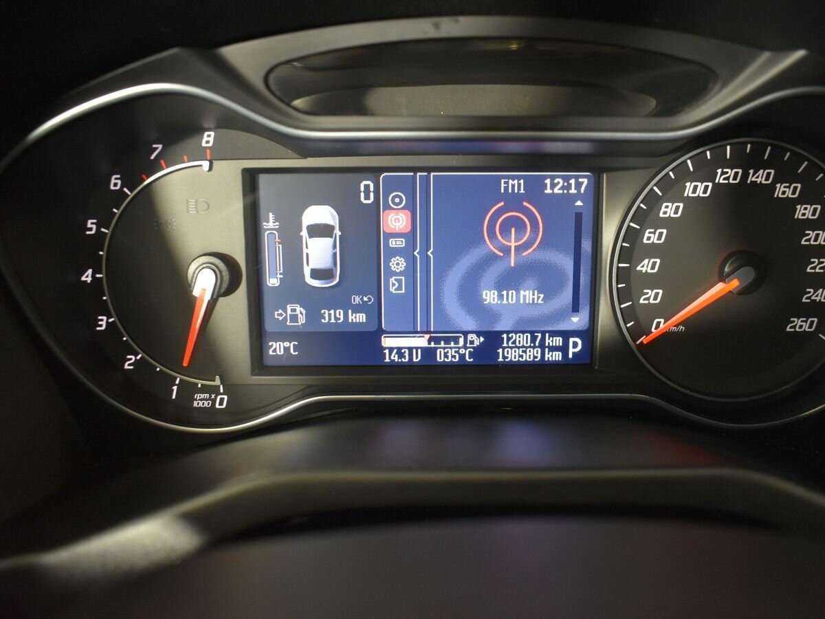 Ford Mondeo с пробегом — 2011 год. Фото: #10