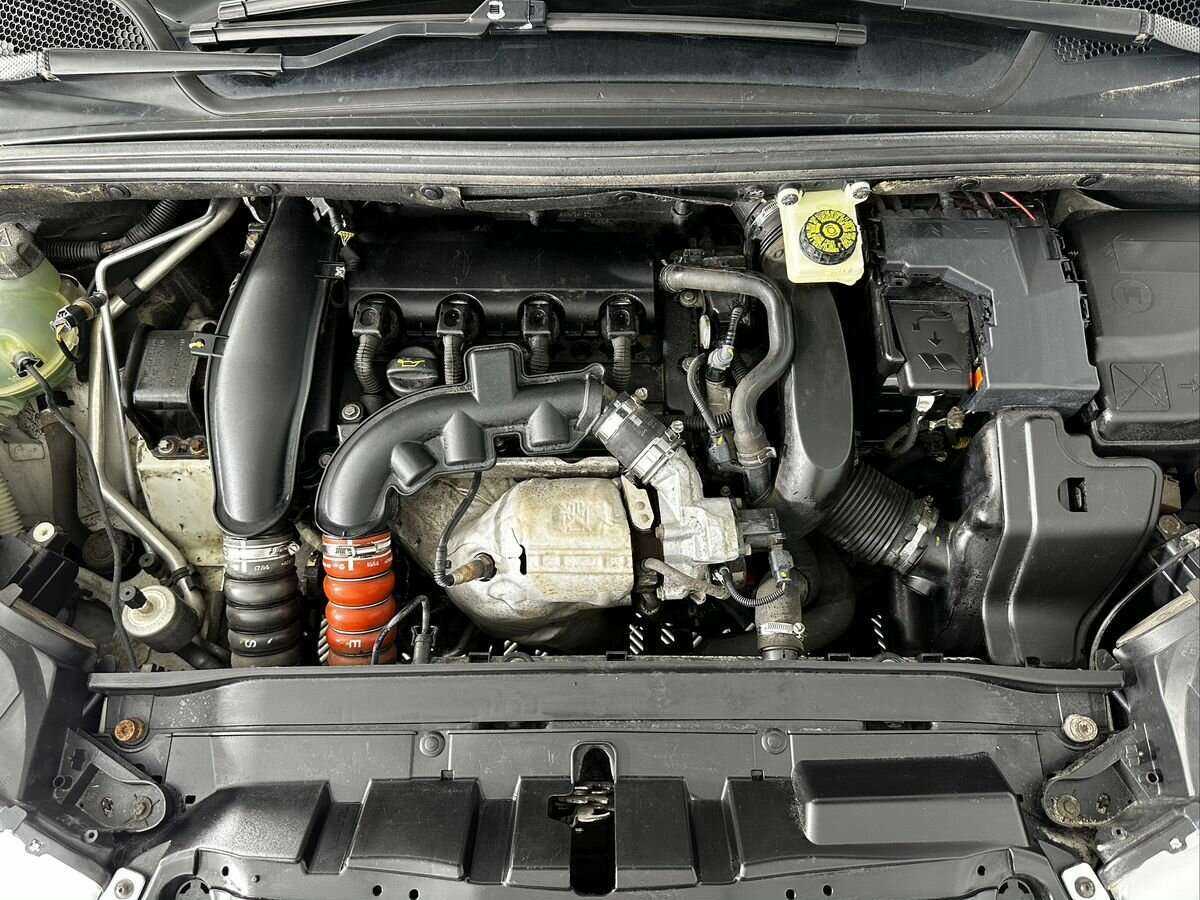 Citroen C4 с пробегом — 2014 год. Фото: #18