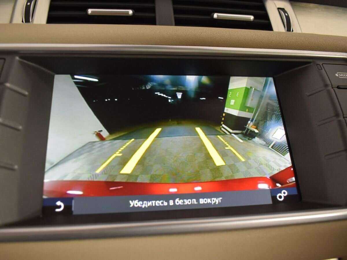 Land Rover Range Rover Evoque с пробегом — 2018 год. Фото: #14