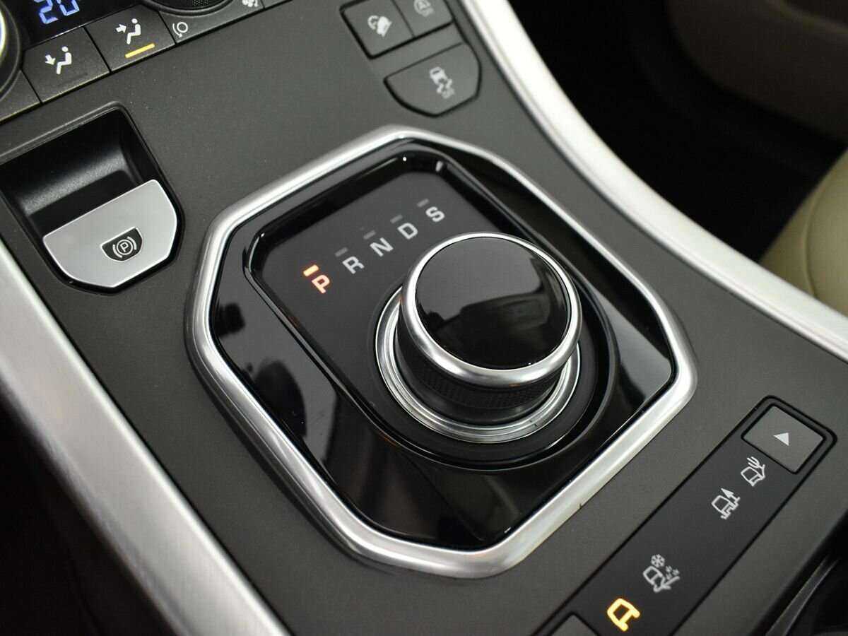 Land Rover Range Rover Evoque с пробегом — 2018 год. Фото: #15