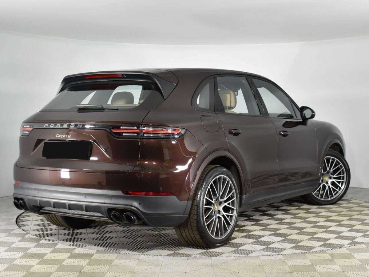 Porsche Cayenne с пробегом — 2018 год. Фото: #1