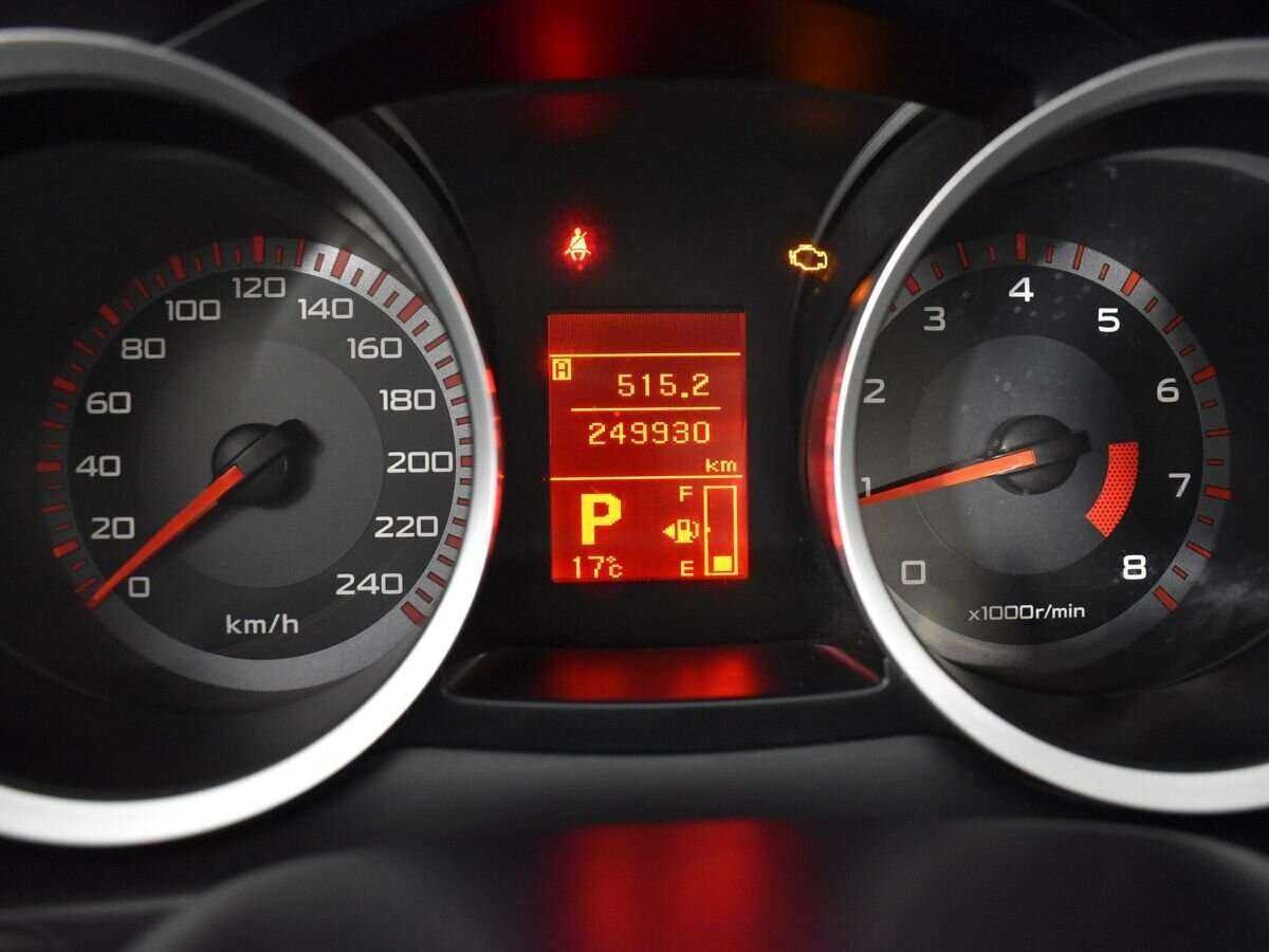 Mitsubishi Lancer с пробегом — 2008 год. Фото: #11