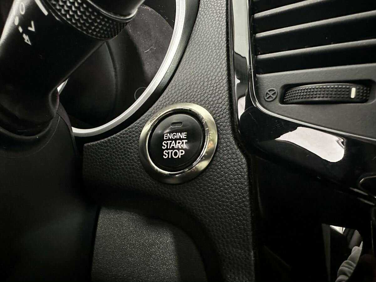 Kia Venga с пробегом — 2013 год. Фото: #10