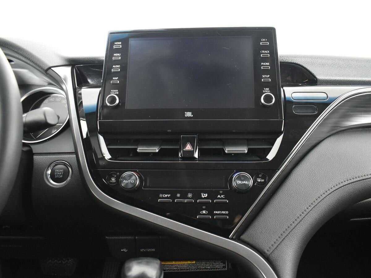 Toyota Camry с пробегом — 2021 год. Фото: #13