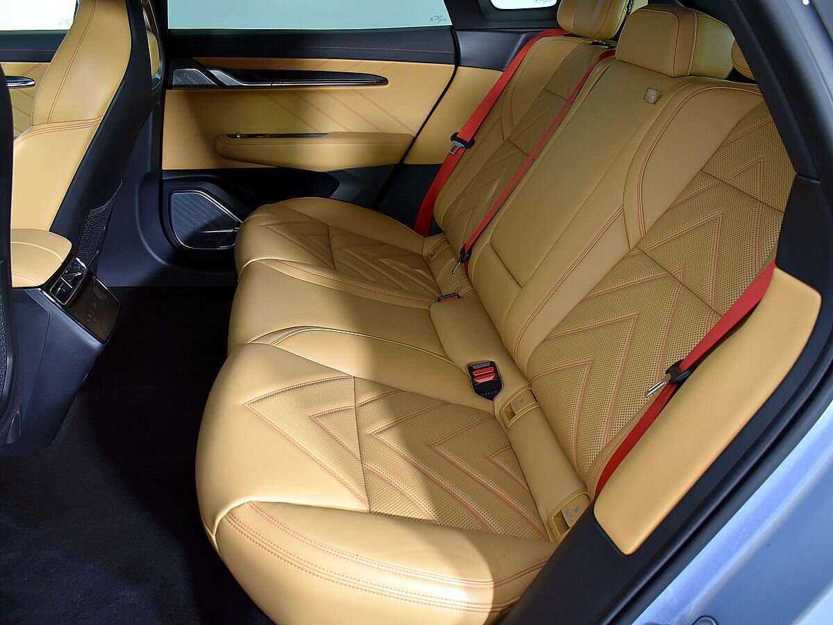 Zeekr 001 с пробегом — 2022 год. Фото: #8