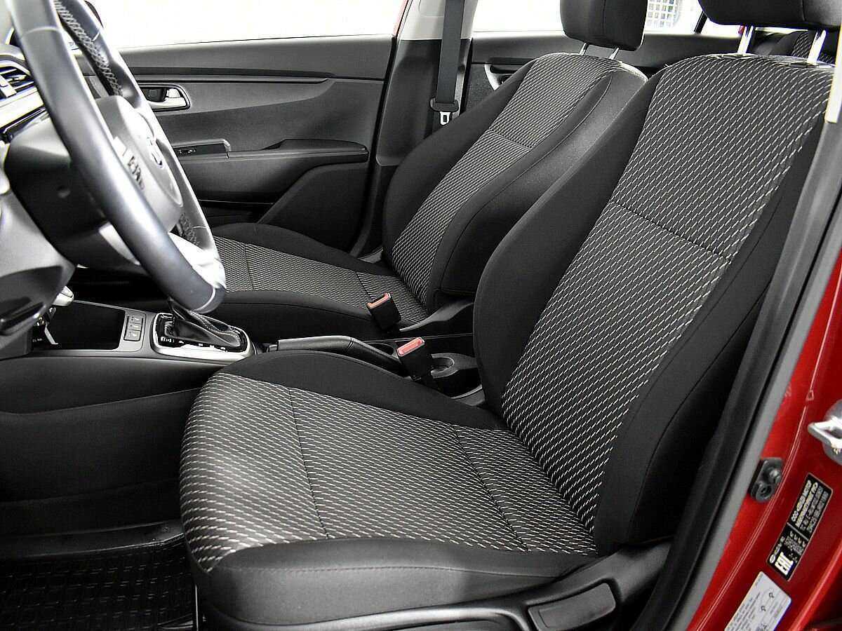 Kia Rio с пробегом — 2018 год. Фото: #7