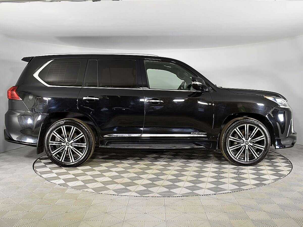 Lexus LX с пробегом — 2016 год. Фото: #4