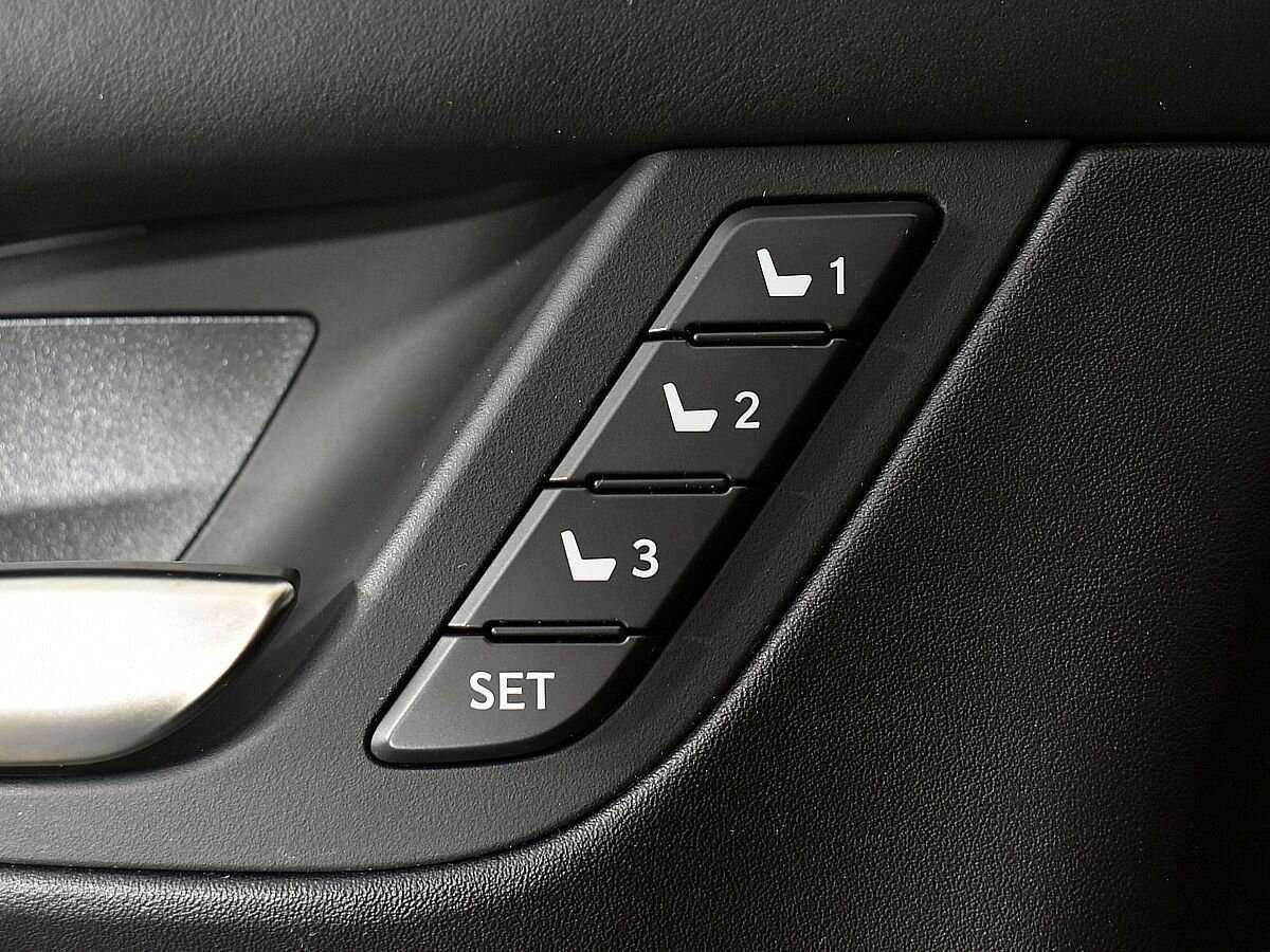 Lexus LX с пробегом — 2016 год. Фото: #8