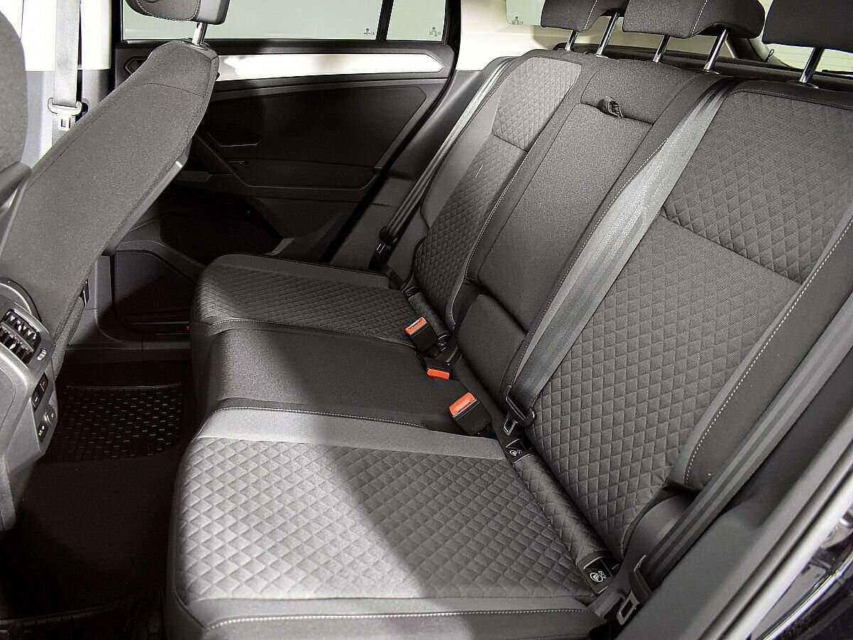 Volkswagen Tiguan с пробегом — 2020 год. Фото: #6