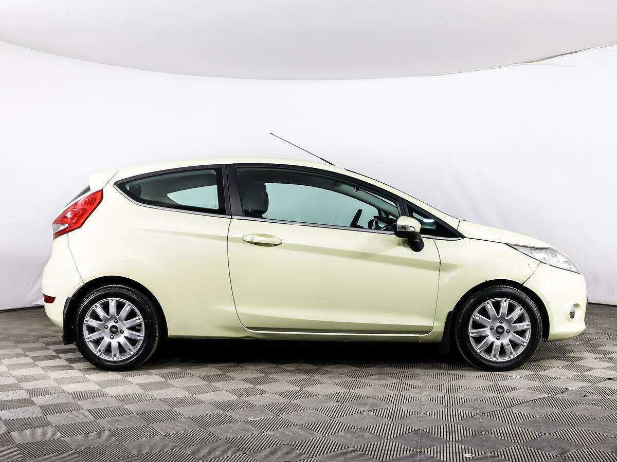 Ford Fiesta с пробегом — 2009 год. Фото: #2