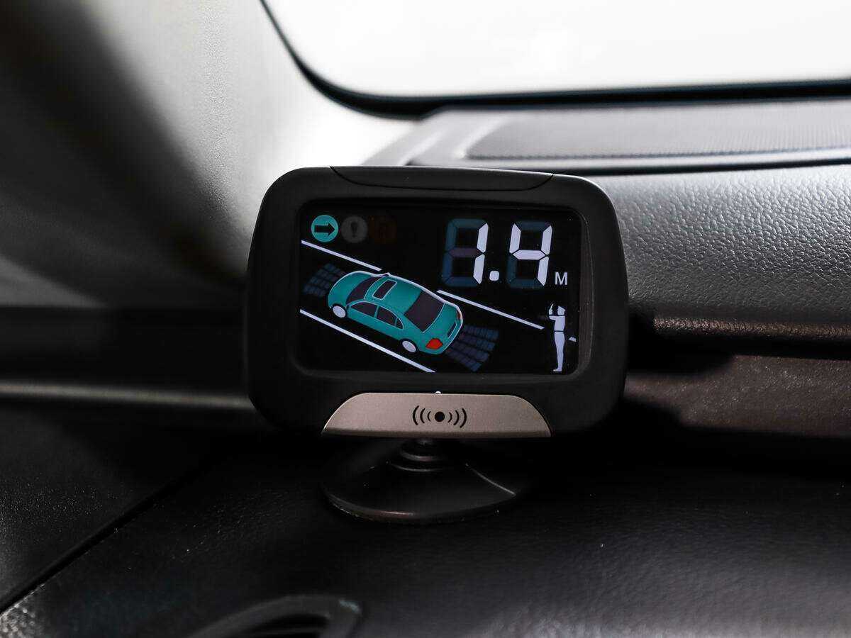 Mazda CX-7 с пробегом — 2011 год. Фото: #16