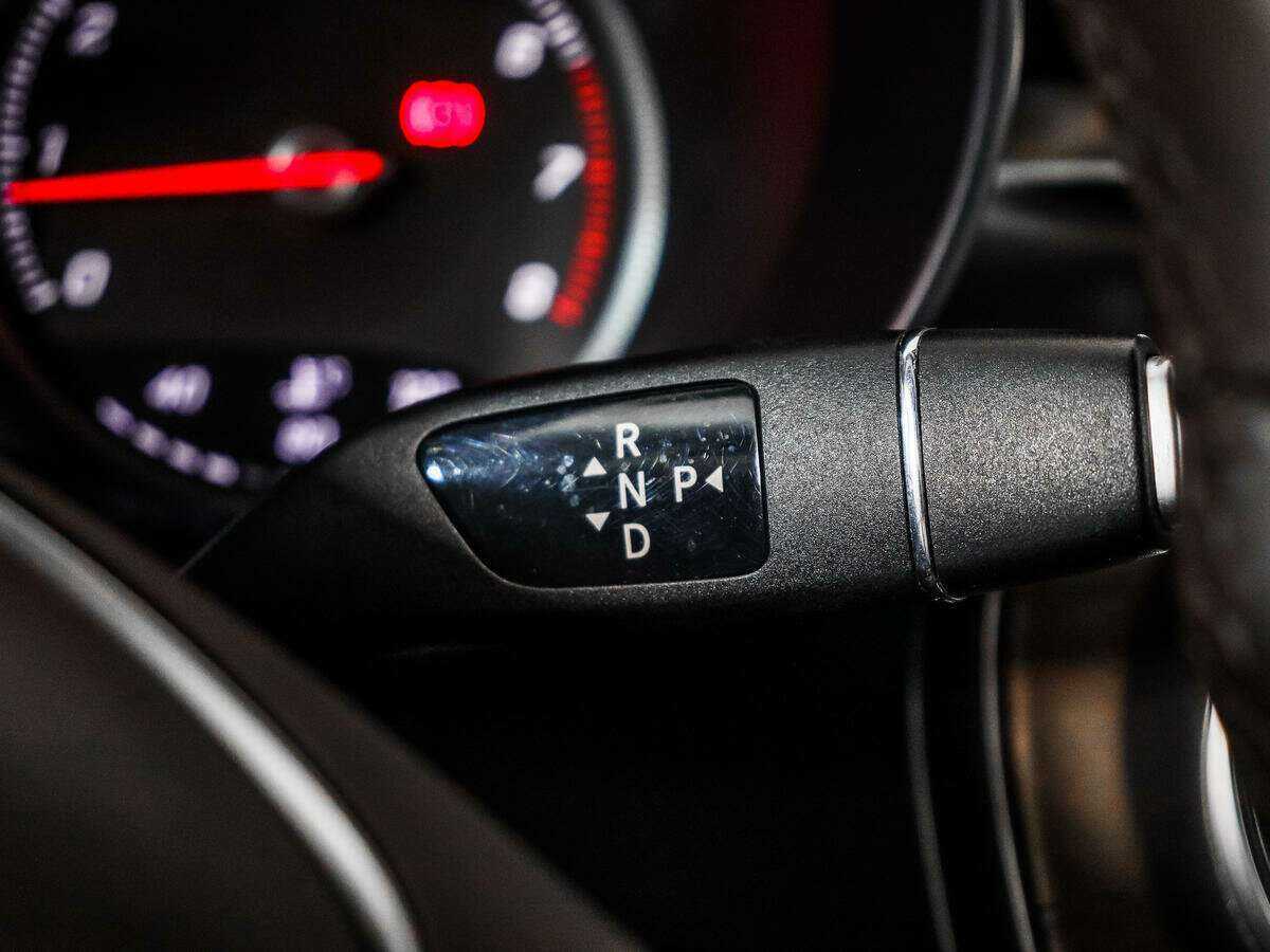 Mercedes-Benz GLC с пробегом — 2015 год. Фото: #16