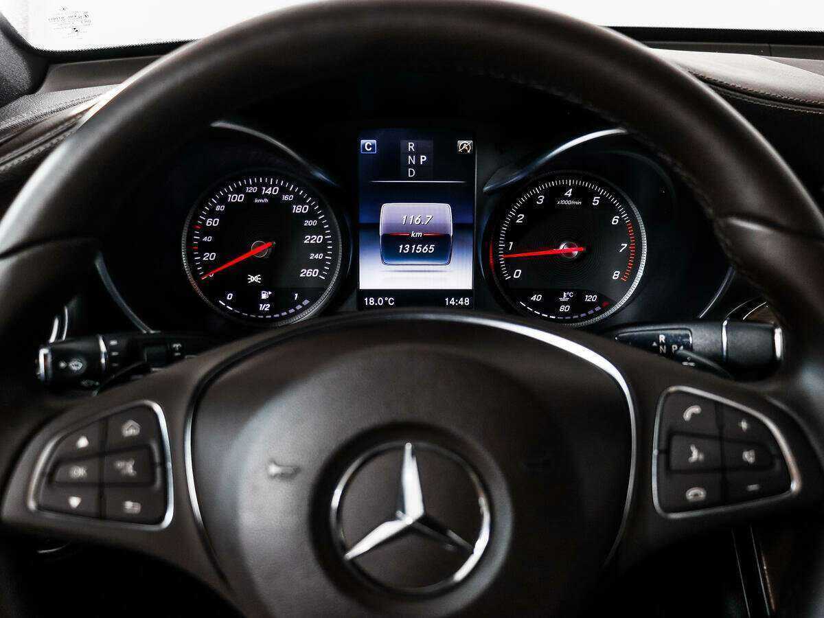 Mercedes-Benz GLC с пробегом — 2015 год. Фото: #20