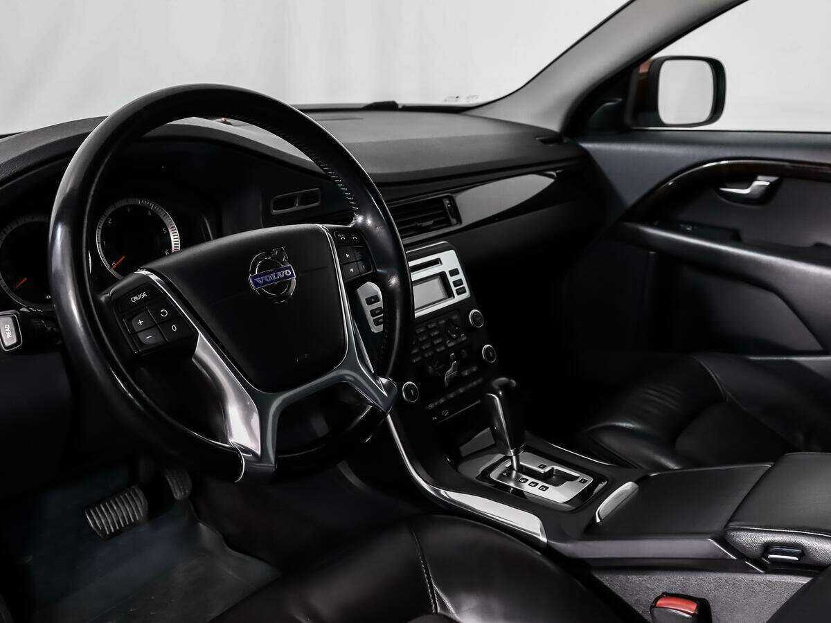 Volvo XC70 с пробегом — 2010 год. Фото: #8