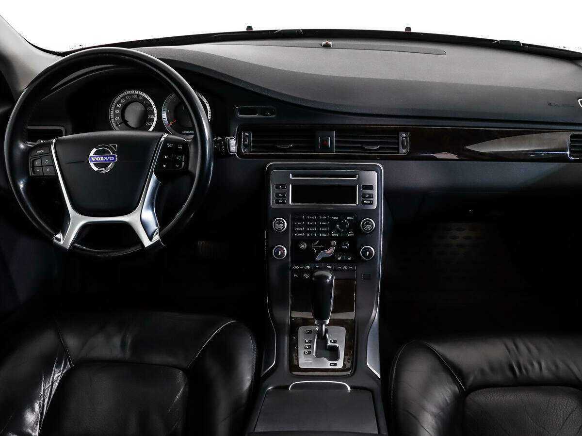 Volvo XC70 с пробегом — 2010 год. Фото: #14