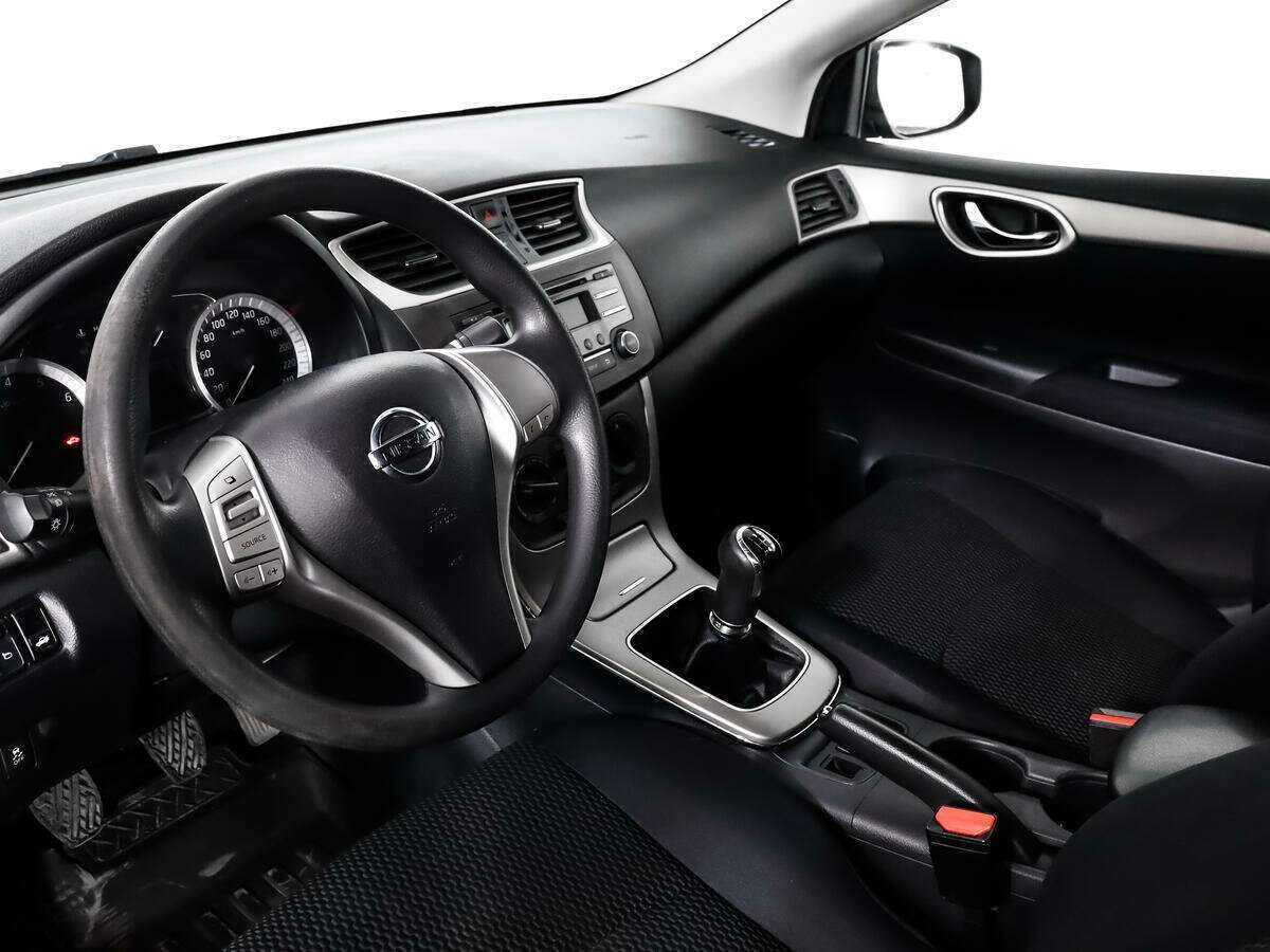 Nissan Sentra с пробегом — 2014 год. Фото: #5