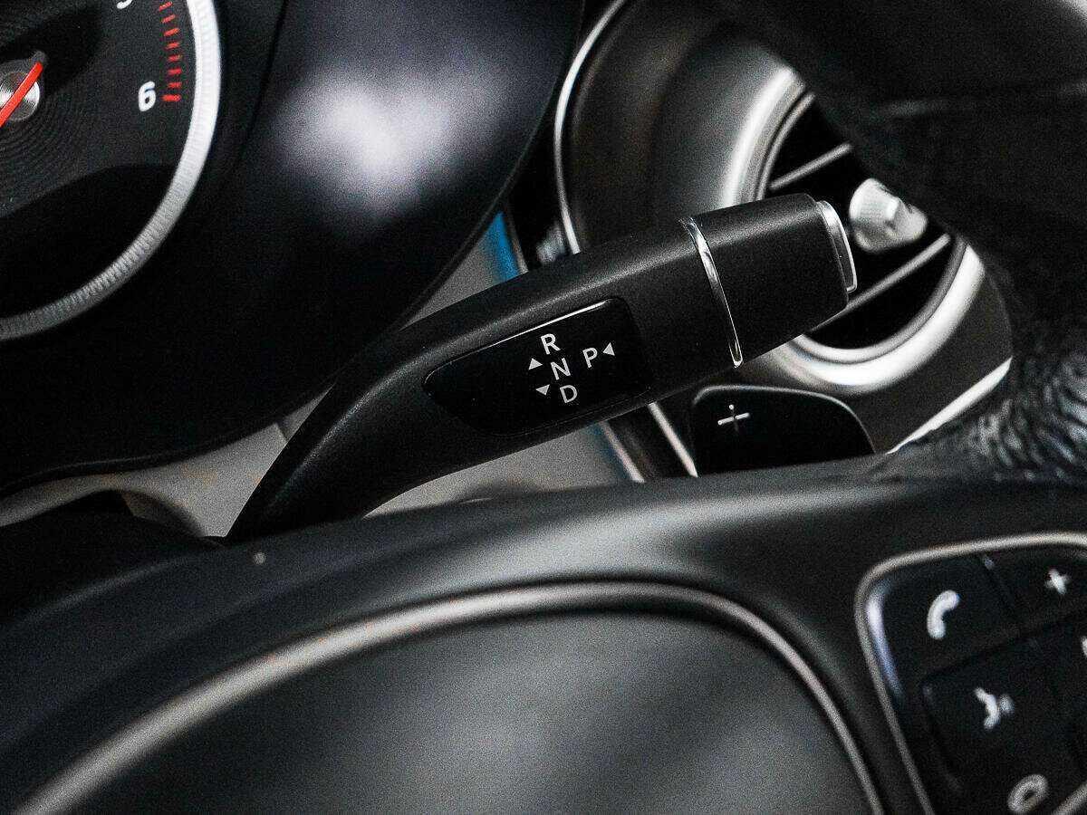 Mercedes-Benz GLC с пробегом — 2017 год. Фото: #11