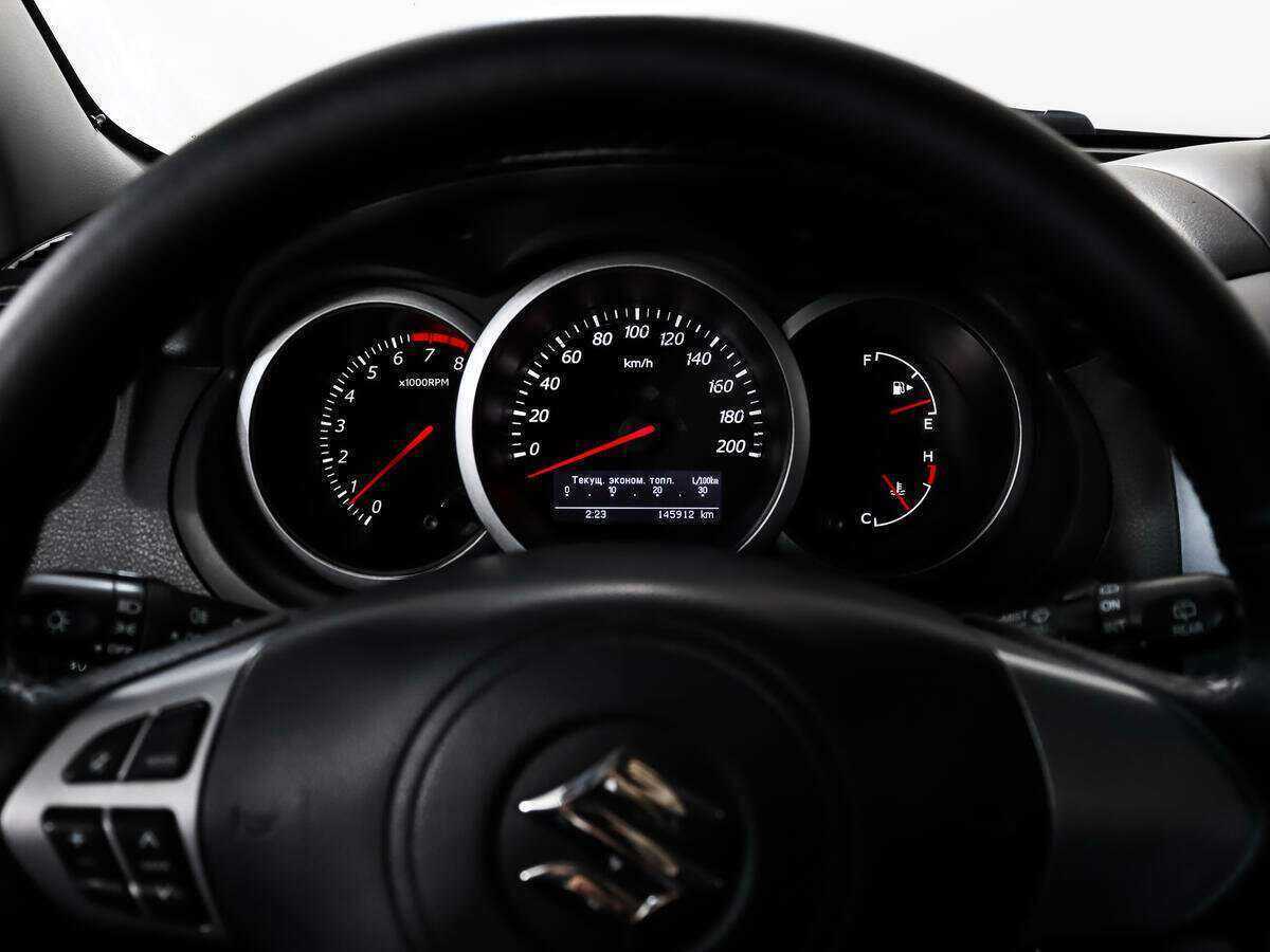 Suzuki Grand Vitara с пробегом — 2008 год. Фото: #14