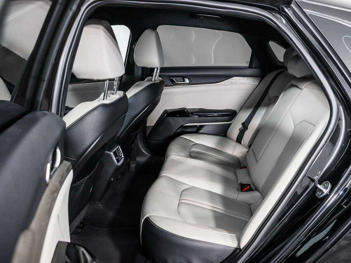 Kia K5 с пробегом — 2020 год. Фото: #12