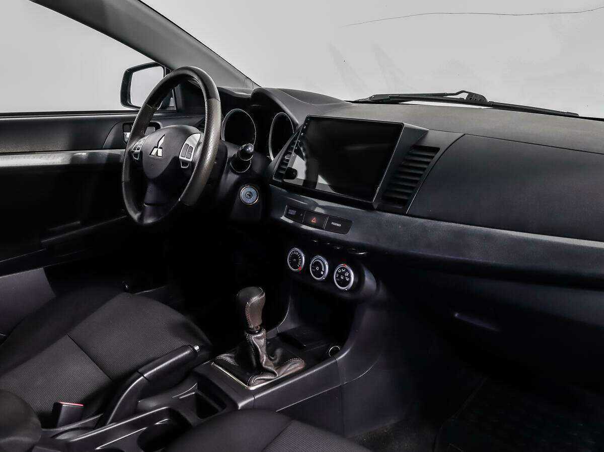 Mitsubishi Lancer с пробегом — 2007 год. Фото: #10