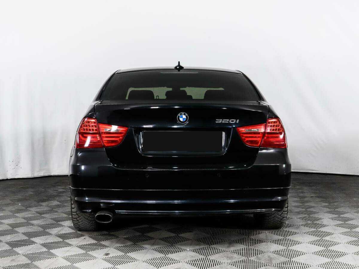 BMW 3 серии с пробегом — 2011 год. Фото: #5