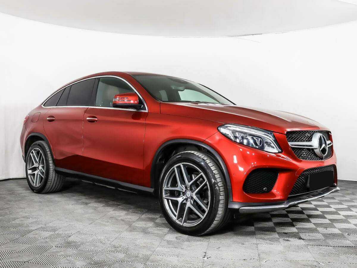 Mercedes-Benz GLE Coupe с пробегом — 2016 год. Фото: #2