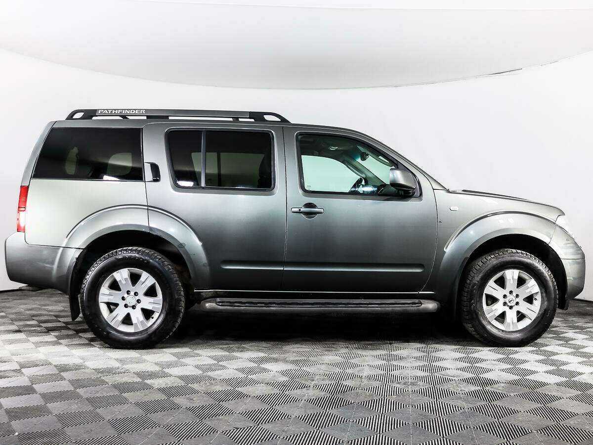 Nissan Pathfinder с пробегом — 2006 год. Фото: #3