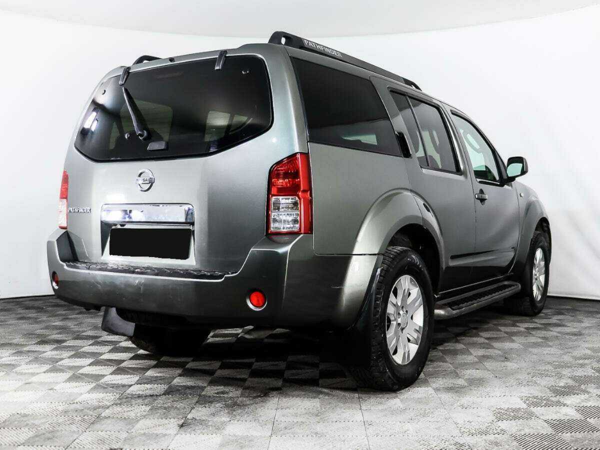 Nissan Pathfinder с пробегом — 2006 год. Фото: #4