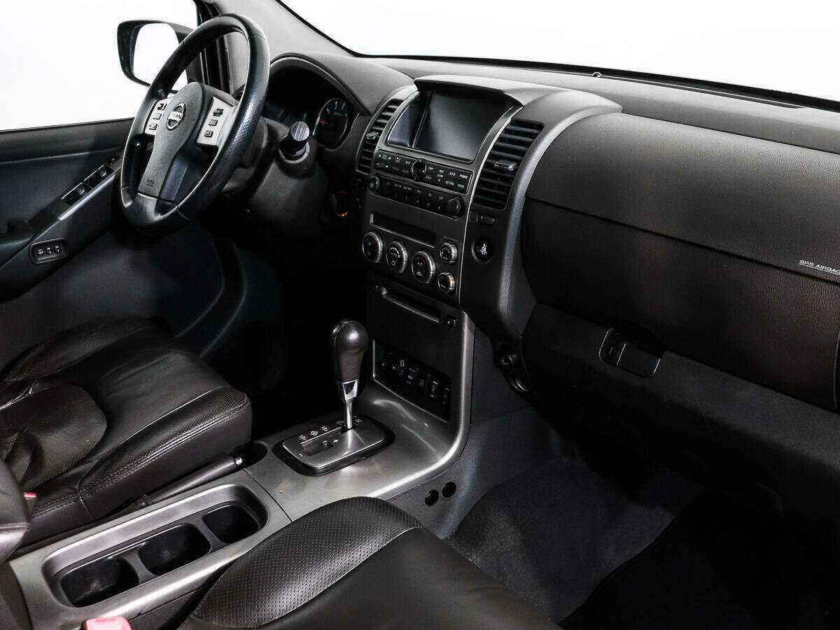 Nissan Pathfinder с пробегом — 2006 год. Фото: #11