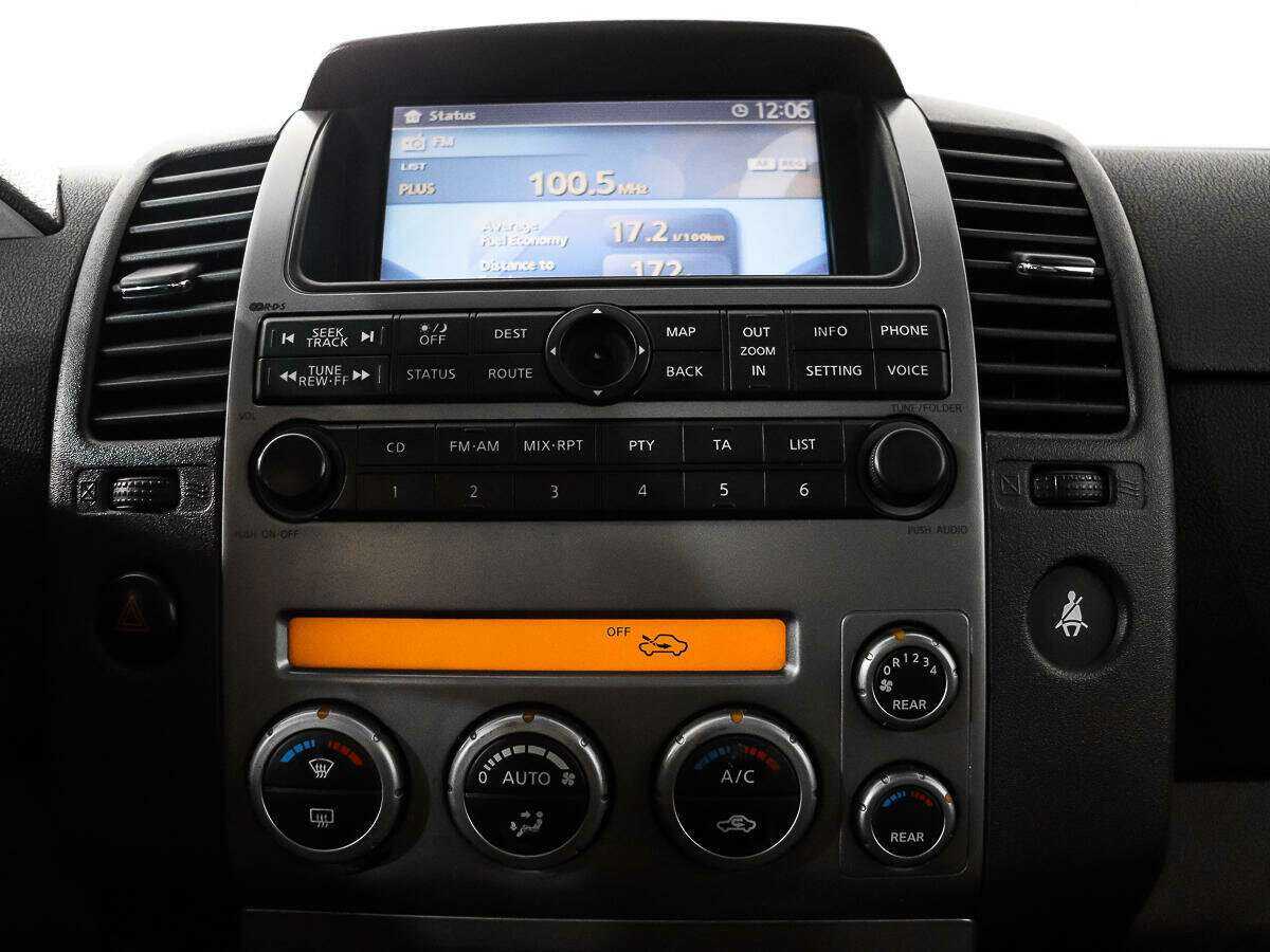 Nissan Pathfinder с пробегом — 2006 год. Фото: #14