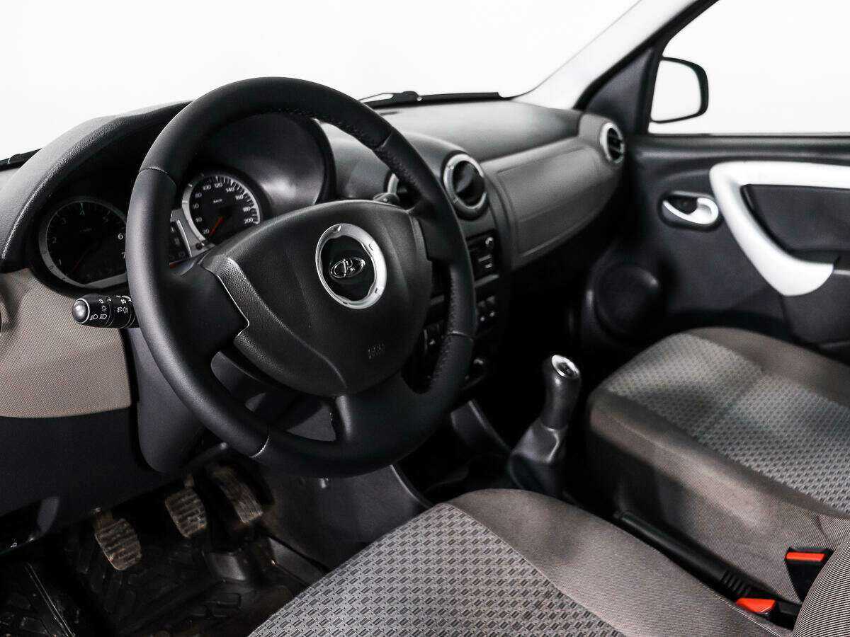 Lada (ВАЗ) Largus с пробегом — 2017 год. Фото: #7