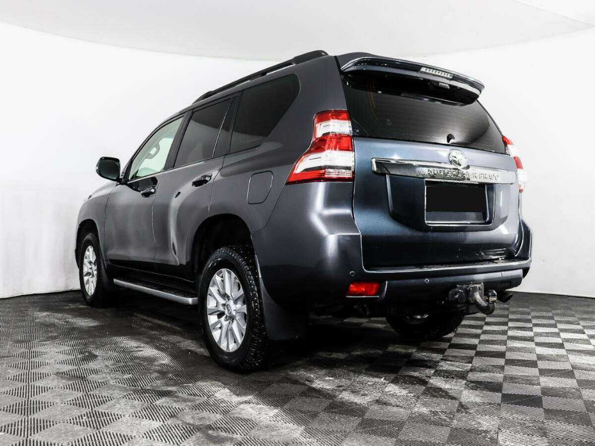 Toyota Land Cruiser Prado с пробегом — 2015 год. Фото: #6