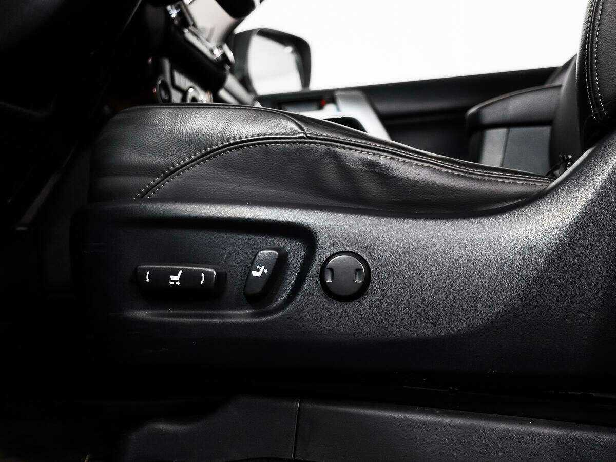 Toyota Land Cruiser Prado с пробегом — 2015 год. Фото: #8