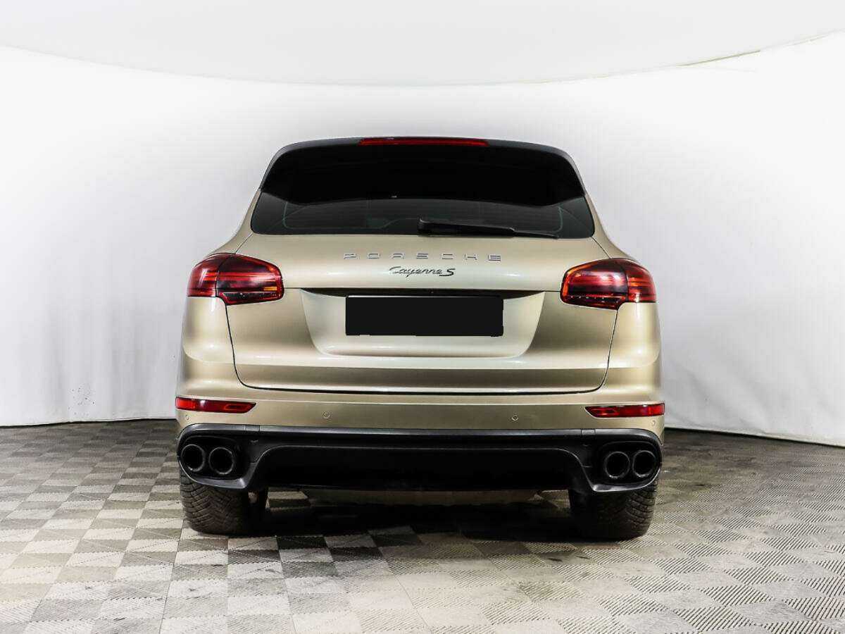 Porsche Cayenne с пробегом — 2016 год. Фото: #5