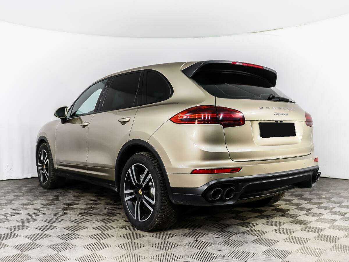 Porsche Cayenne с пробегом — 2016 год. Фото: #6