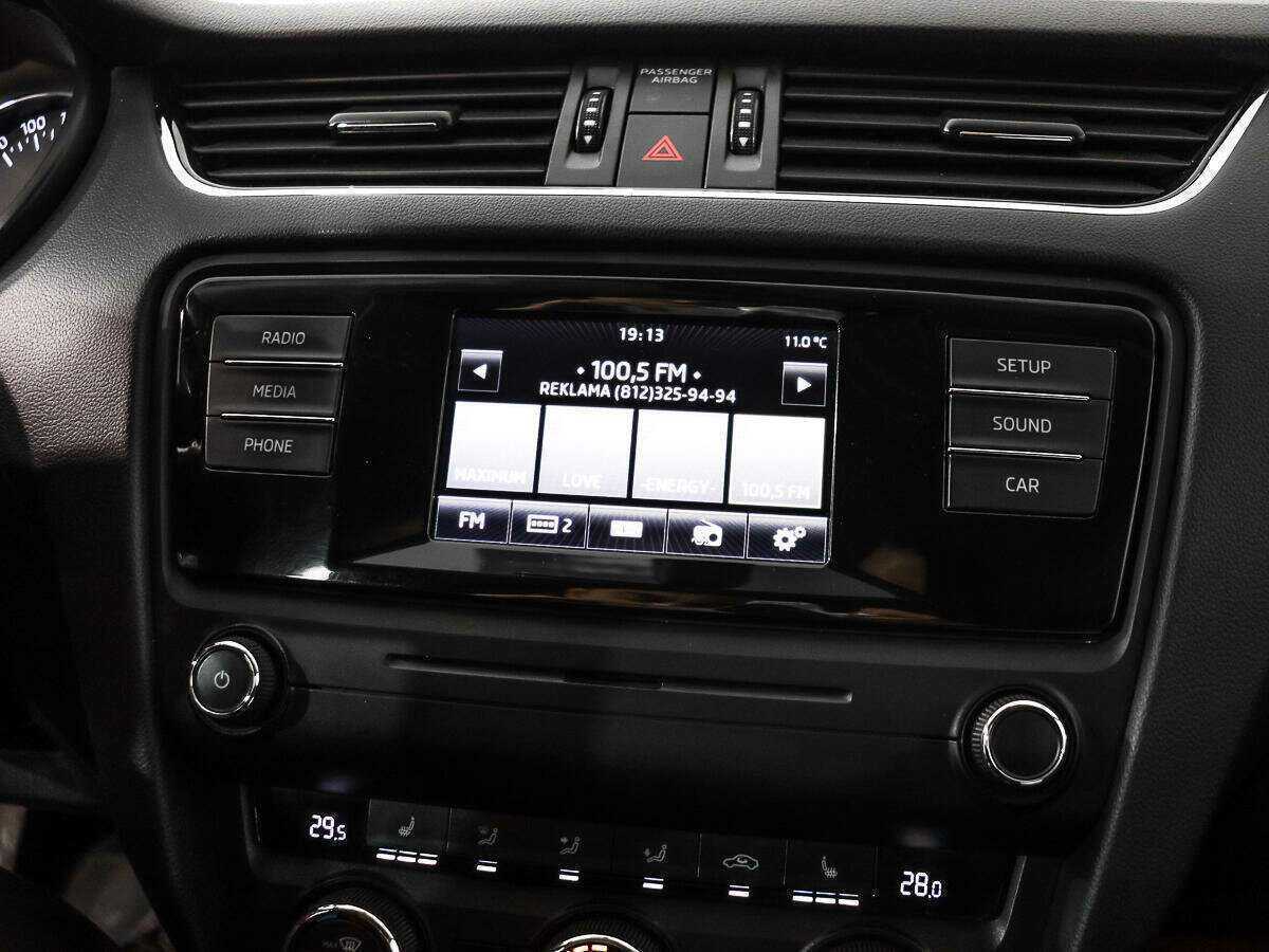 Skoda Octavia с пробегом — 2015 год. Фото: #12