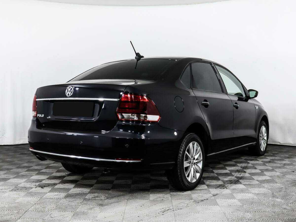 Volkswagen Polo с пробегом — 2018 год. Фото: #3