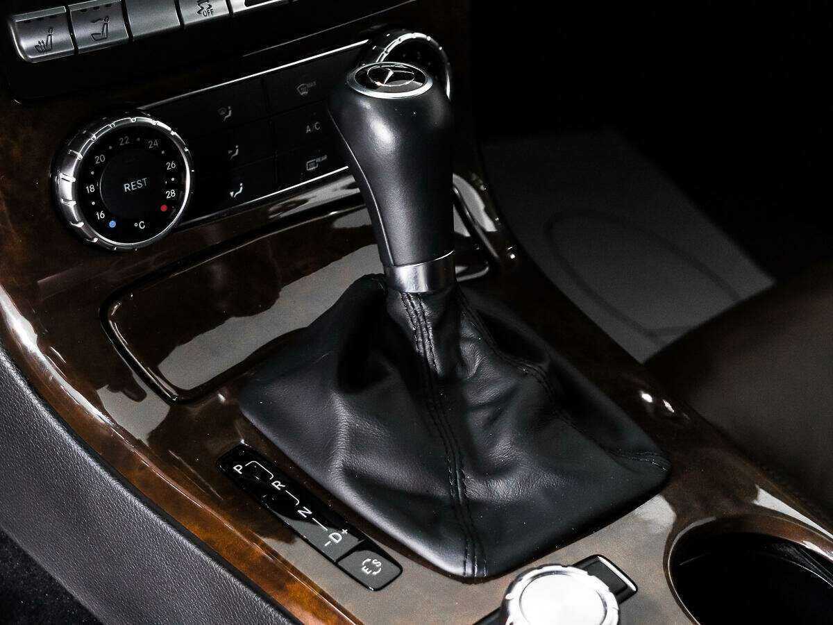 Mercedes-Benz SLK-Класс с пробегом — 2014 год. Фото: #7