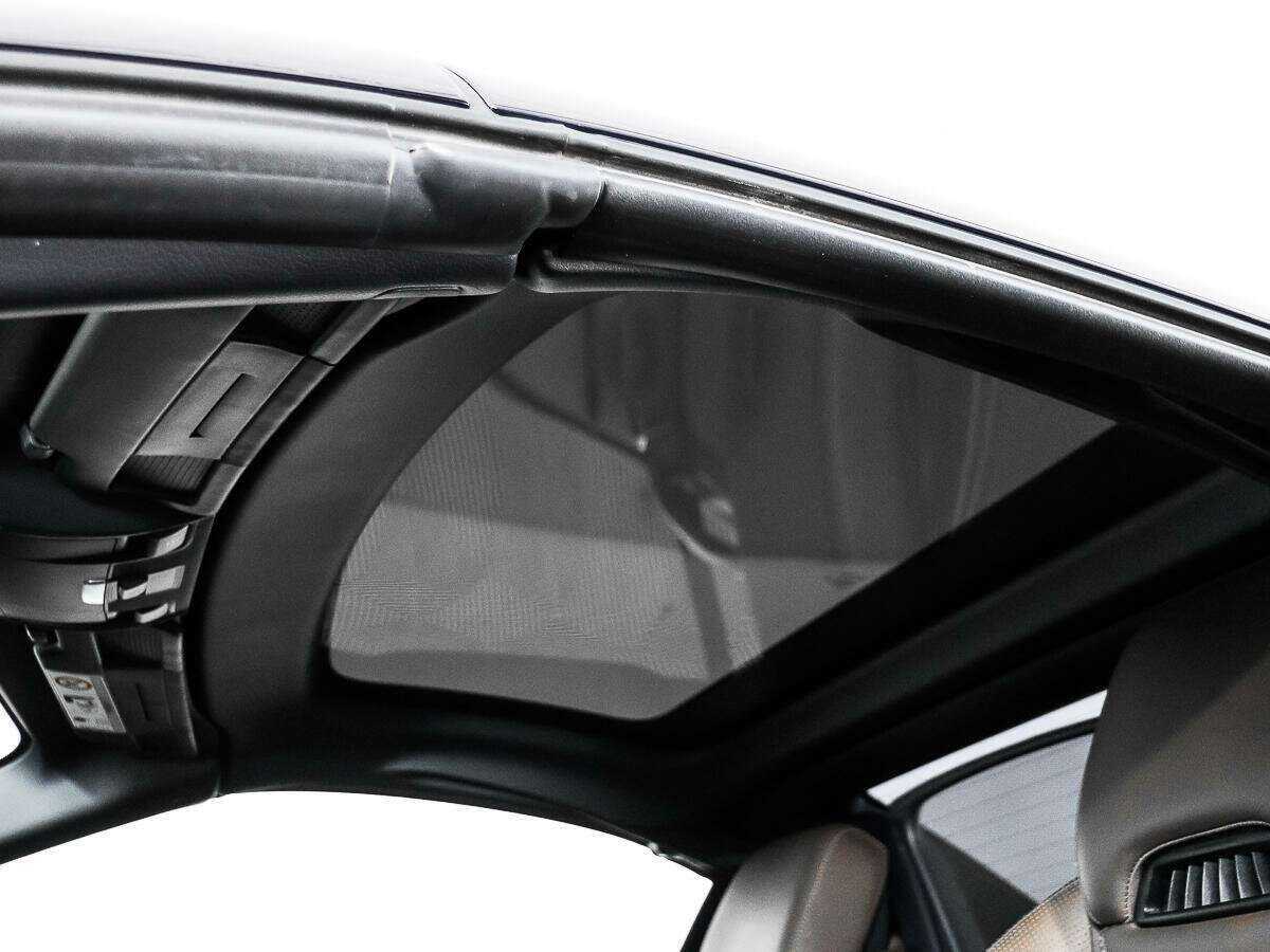 Mercedes-Benz SLK-Класс с пробегом — 2014 год. Фото: #12