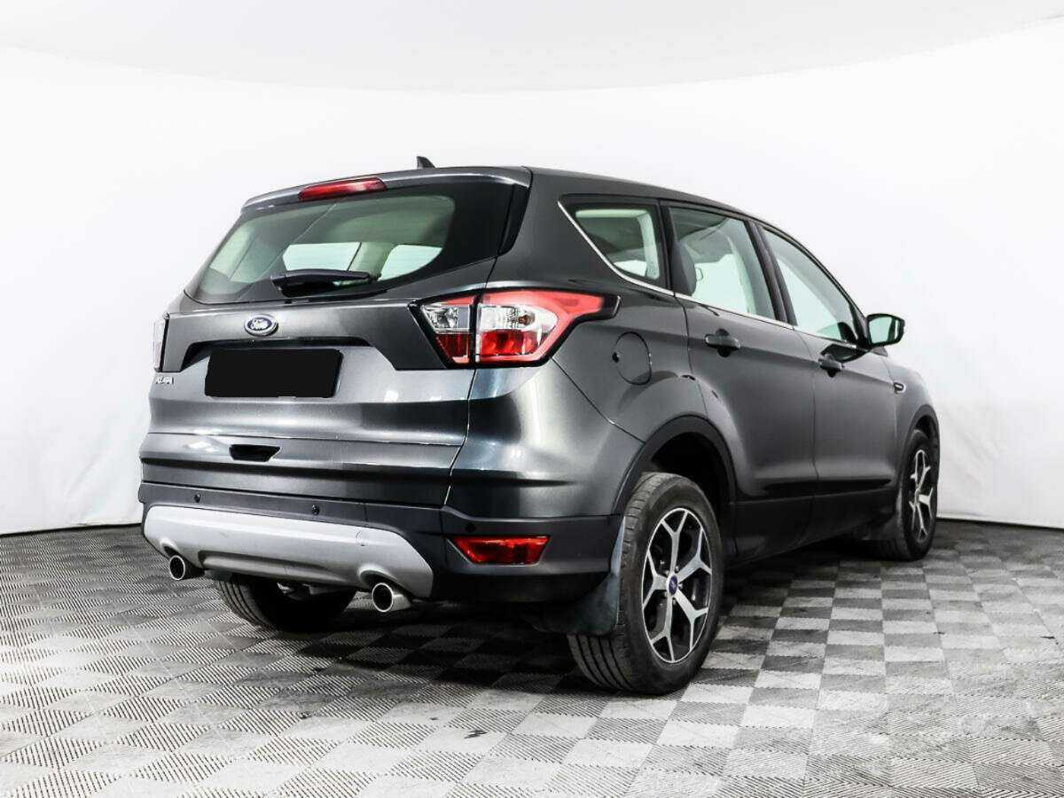 Ford Kuga с пробегом — 2017 год. Фото: #4