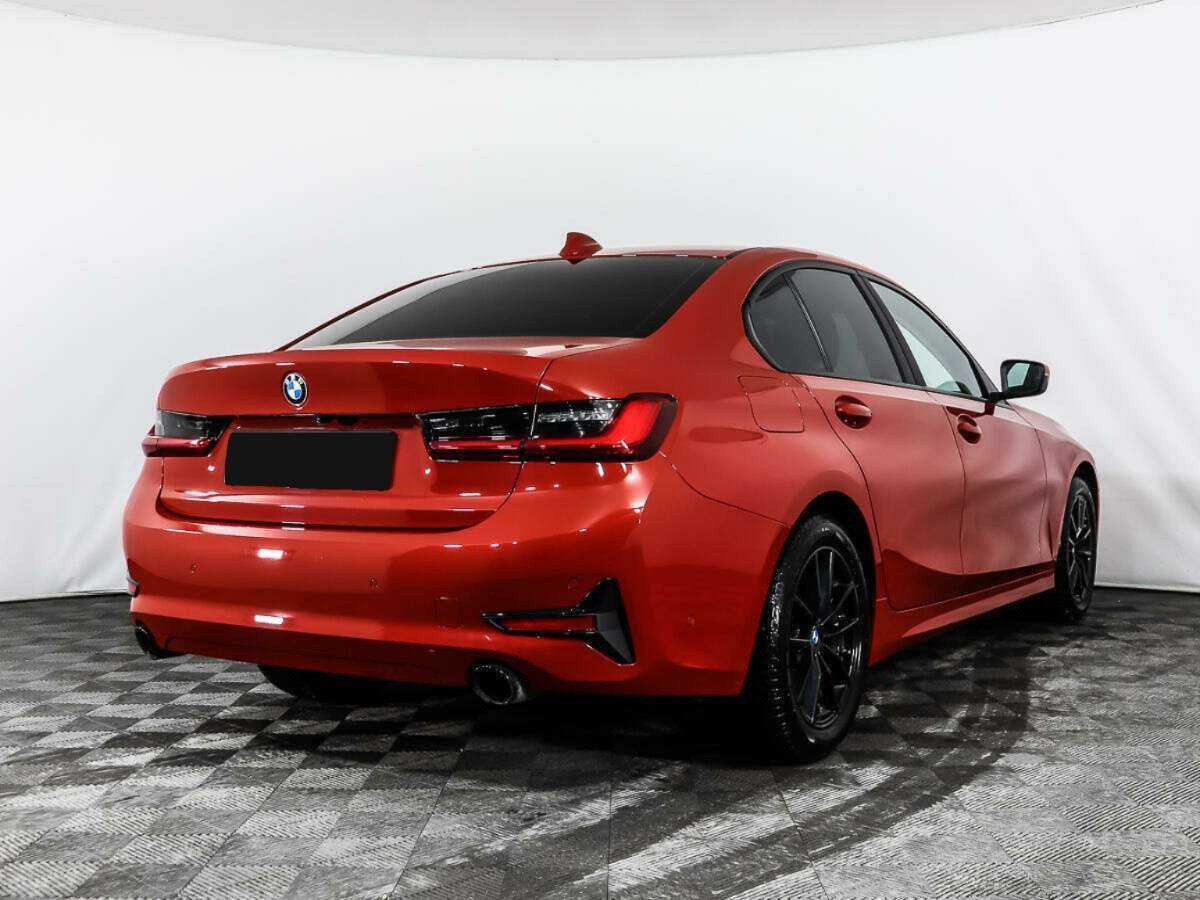 BMW 3 серии с пробегом — 2020 год. Фото: #4